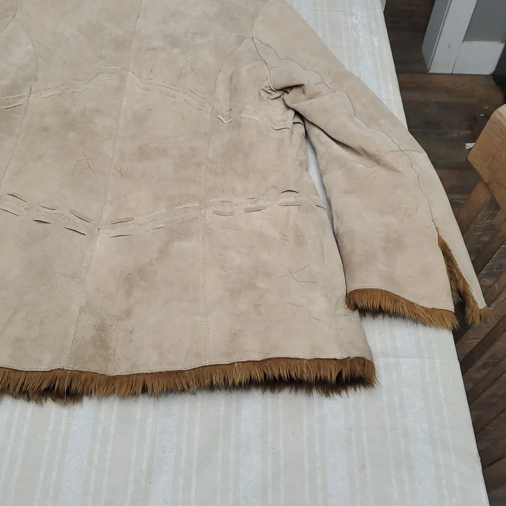 BKE Tan Leather Jacket with Brown Fur Trim - Picture 8 of 11